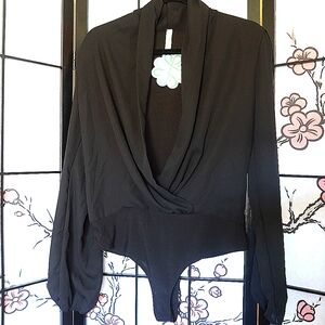 Fashion Vitamin Plunging Neckline Black Leotard Size Large NWT